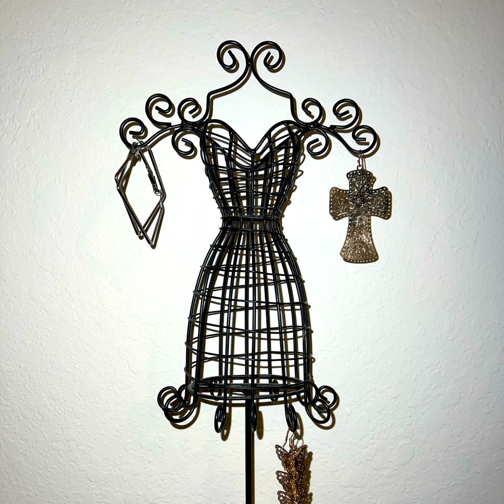 dress earring/jewelry holder